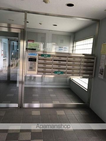 芦屋東パークハイツの玄関写真