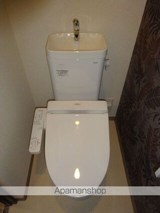 和歌山県和歌山市寄合町[1K/30.02m2]のトイレ