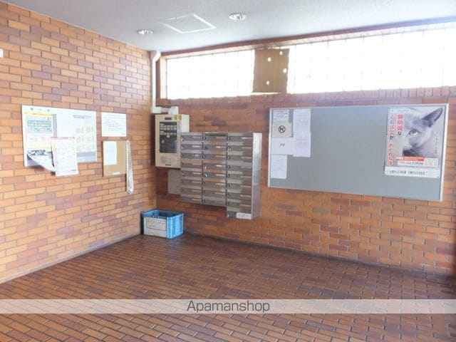 アルファスクエア白石本通の玄関写真
