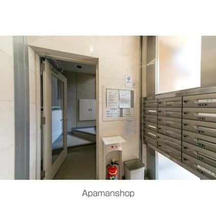 東京都中央区日本橋小舟町[1K/53.66m2]のロビー2