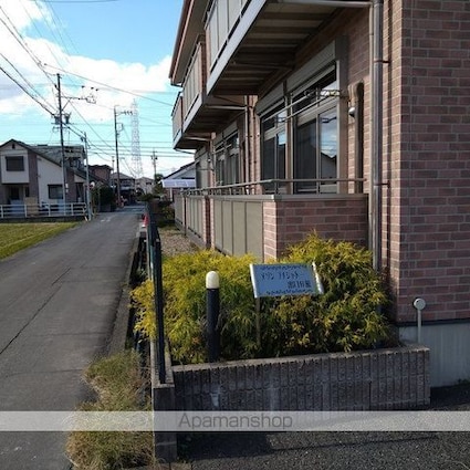 メゾンプチシャトー出口　Ｂ館[2DK/45.31m2]の周辺3