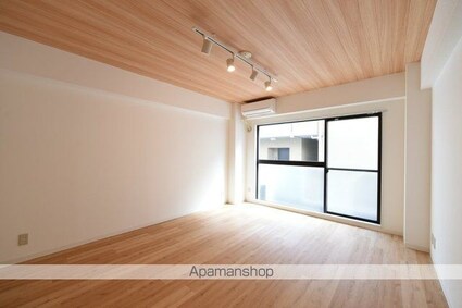 東京都目黒区中目黒１丁目[1K/25.56m2]のリビング・居間3