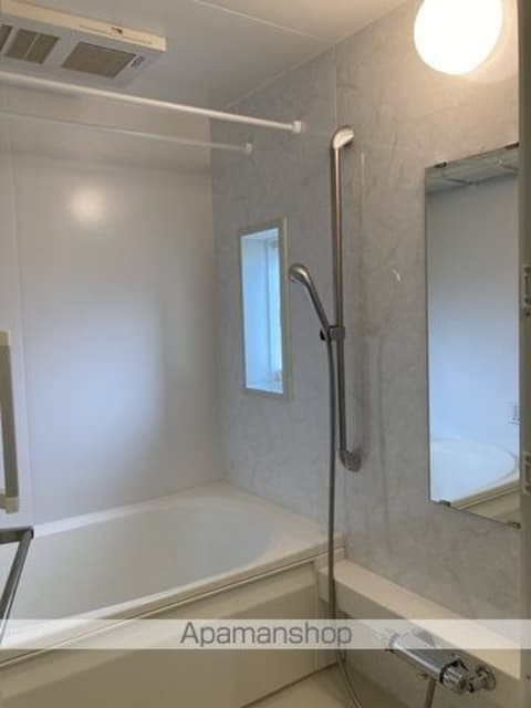 ｄｗｅｌｌ上北沢　Ａ棟[2LDK/61.25m2]のバス