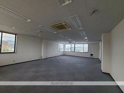 上條ビル[事務所/105.9m2]のその他内装4