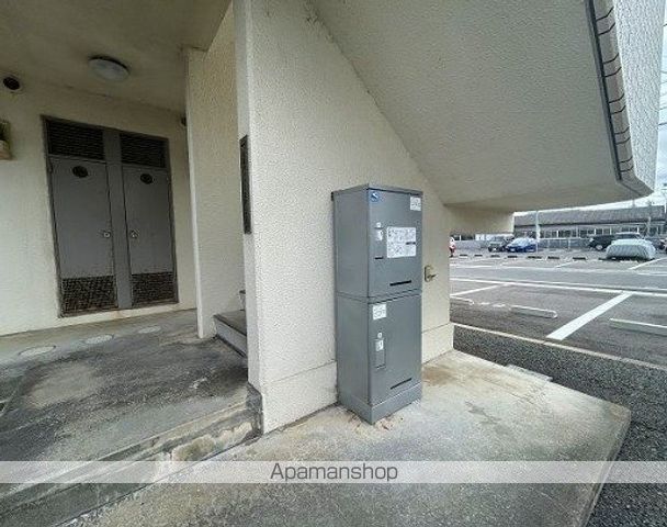 ロイヤルマルトウIの内装写真