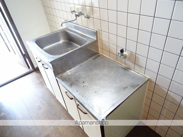ホワイトキャッスル蒲町ビレジA棟の内装写真