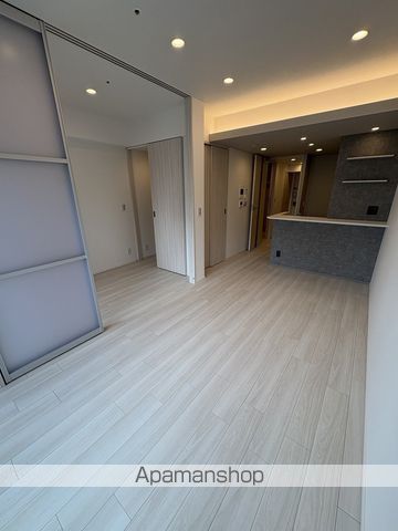C0MF0RIA LIV北浜淡路町の内装写真