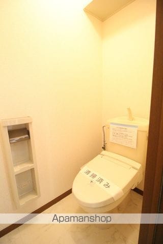 ヒルサイド三山の内装写真