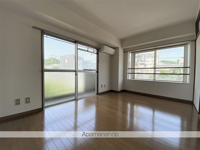 リード上本町の内装写真
