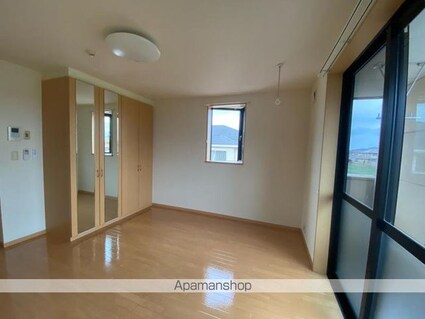 プランドール（西山崎）　[1K/29.7m2]のリビング・居間