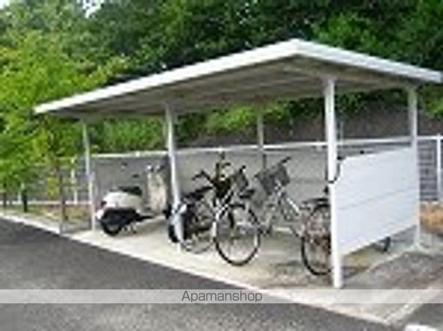 レオパレスフォレストコートIIの内装写真