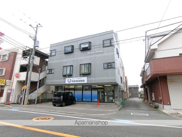 メゾンアズマの外観写真