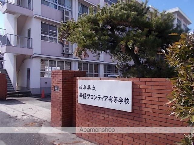 岐阜県岐阜市西鶉５丁目[1LDK/44.9m2]の周辺4
