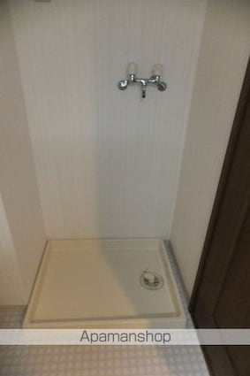 東京都三鷹市下連雀７丁目[3LDK/71.5m2]の内装3