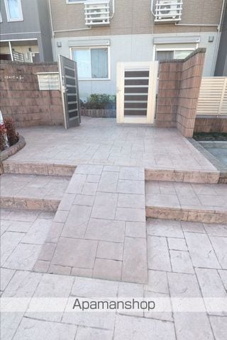 SPRING COURT和の玄関写真