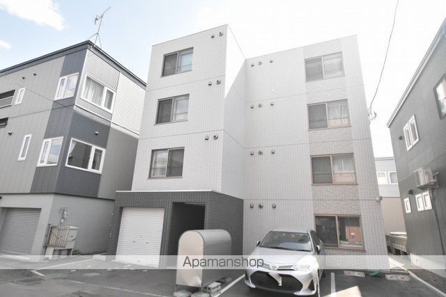 ヴレネージュ平岸WESTの外観写真