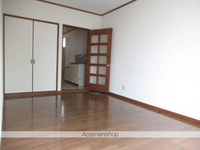 アーバンエステートの内装写真