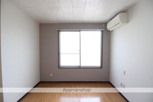 マンション卓の内装写真