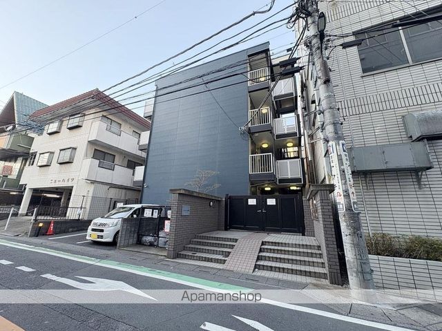 レオパレスプレステージ草加の外観写真