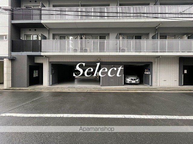 パークアクシス横浜反町公園の外観写真