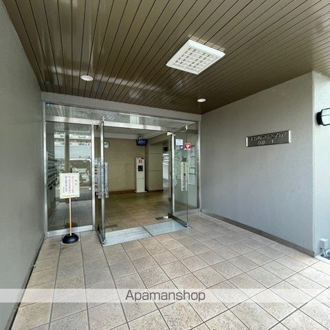 シャルマンコーポ草津の玄関写真