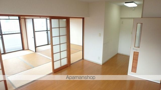 アマランス西田の内装写真