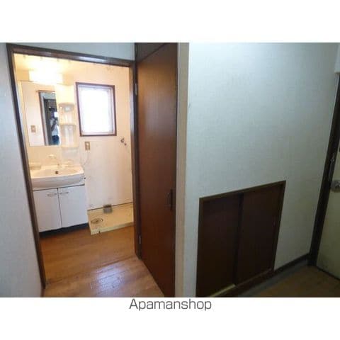 ニューパピリオン加藤の玄関写真