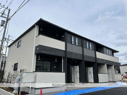 ファミリエ　Ⅰ[1LDK/44.7m2]の外観1