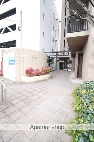 クレストシティ中井町の玄関写真