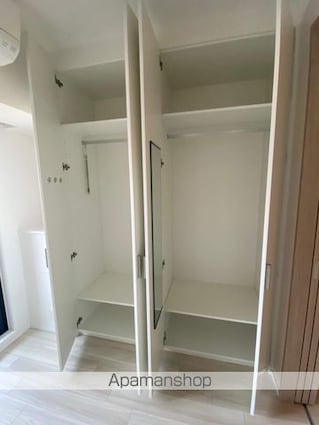 ラティエラ上野入谷[1DK/25.11m2]の収納