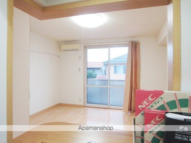 メゾンやよいの内装写真