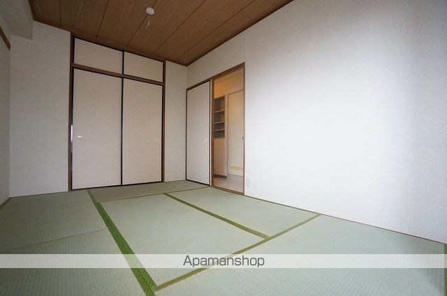 アーバンクロスの内装写真