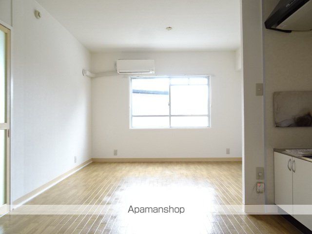 マンションフロイデの内装写真