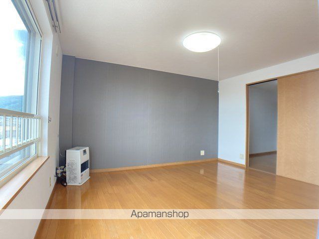 十三和マンションの内装写真