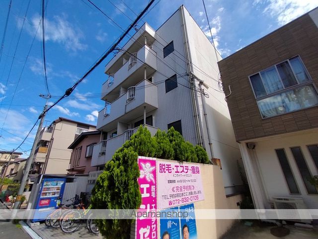サンシャイン香里園IIIの外観写真