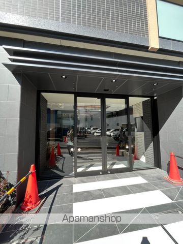 エステムコート松戸の玄関写真