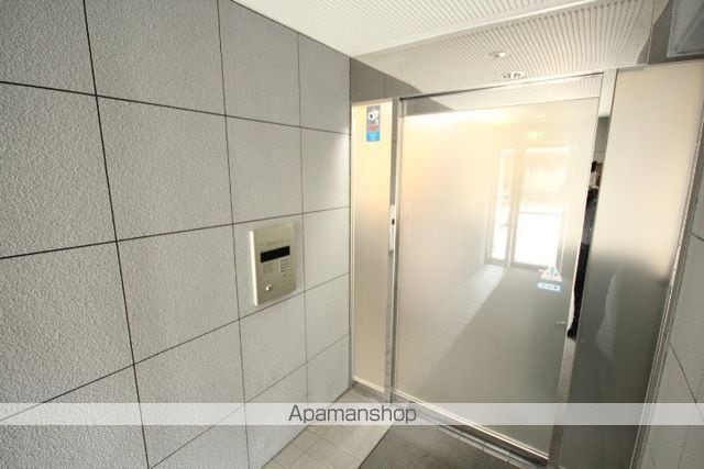 メゾン十日市の玄関写真