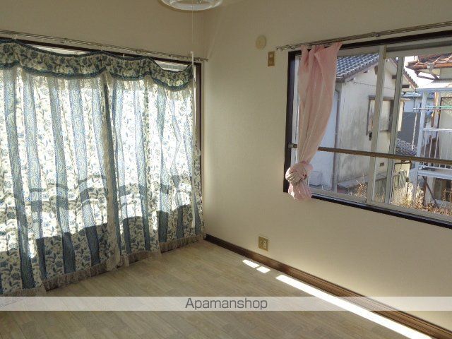 ワインビレッジの内装写真