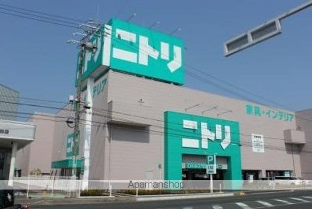 ハイム・コターナの周辺写真