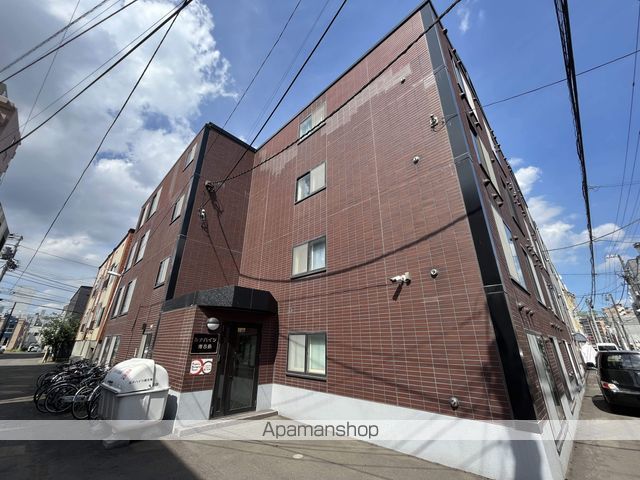 ルナハイツ南8条の外観写真