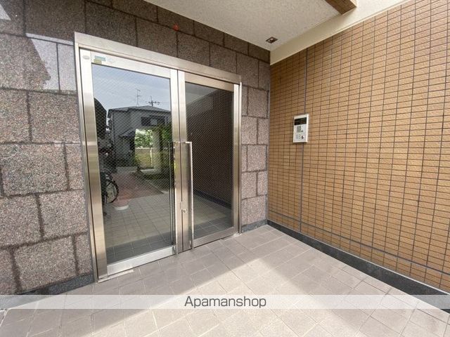 セントラル・コートの玄関写真