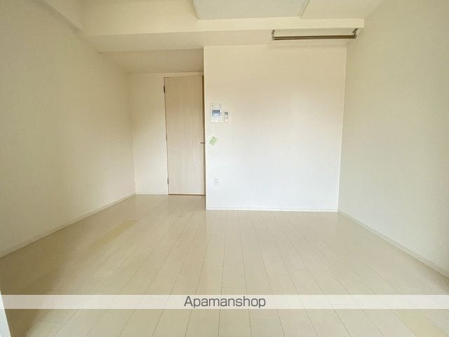 SERENITE 江坂ルフレの内装写真