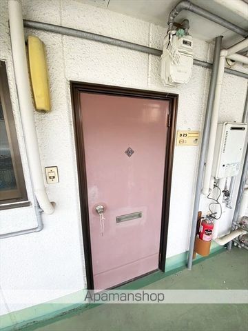 野田マンション D棟の外観写真