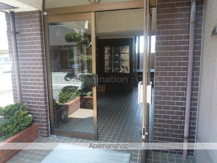 アスシャルマン野洲[3LDK/60m2]の共用部2