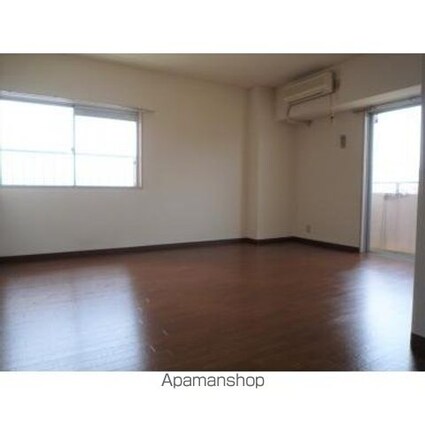 ベルメール原田町[1R/27.56m2]のリビング・居間