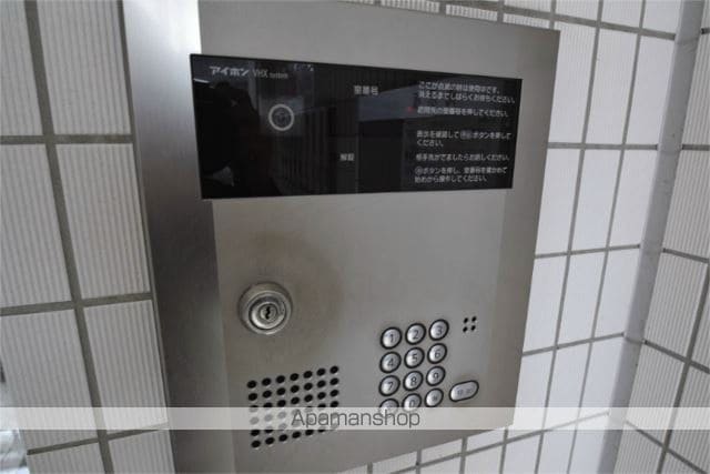 CONFOR鴨宮の玄関写真