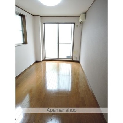 アンプルールフェールイル・ヴィラージュ[1K/22.35m2]のリビング・居間2