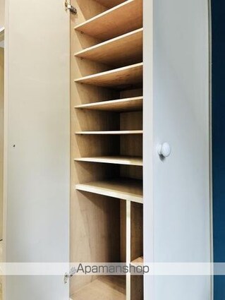 スカイフィールド国立[1LDK/46.91m2]のリビング・居間8