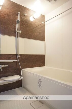 愛知県名古屋市中区栄１丁目[2LDK/65.58m2]のバス