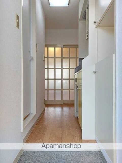 東京都世田谷区駒沢３丁目[1K/16.5m2]の玄関